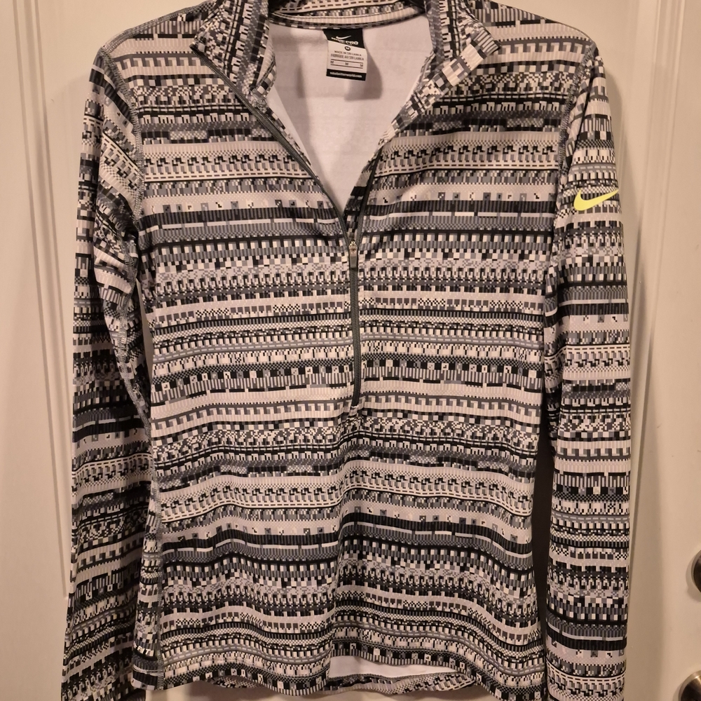 Nike Pro Dri-FIT Monochrome Patterned Shirt
